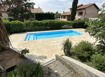 Réalisation d'une piscine carrelage grès cérame