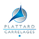 Logo Plattard Carrelages : symbole abstrait bleu et gris sur fond circulaire, avec le texte "PLATTARD CARRELAGES" en bas, entreprise de revêtements.